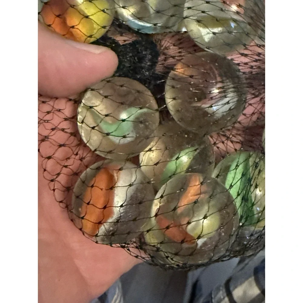 VINTAGE 80'S MARBLES AMAZING COLORS,‎ BAG OF 22